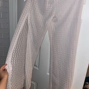Size M beach pants/cover